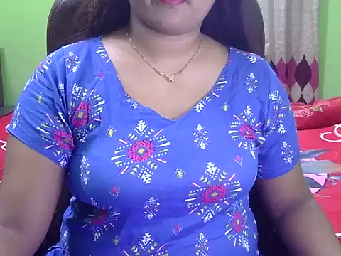 BengaliQueenStar online show from 10/28/25, 04:39