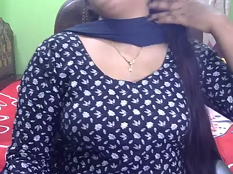 BengaliQueenStar online show from 11/29/25, 04:18