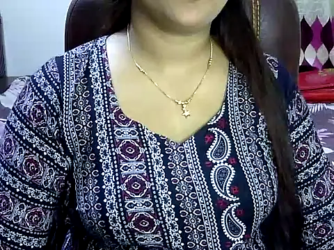 Snapshot of BengaliQueenStar chatting on 03/15/25, 06:54 BengaliQueenStar online show from 03/15/25, 06:54