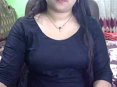 Snapshot of BengaliQueenStar chatting on 10/10/25, 06:53 BengaliQueenStar online show from 10/10/25, 06:53