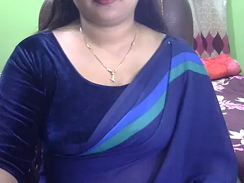BengaliQueenStar online show from 11/13/25, 04:00