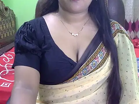 BengaliQueenStar online show from 10/20/25, 03:45