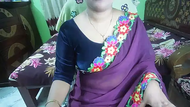BengaliQueenStar online show from 06/21/26, 04:02