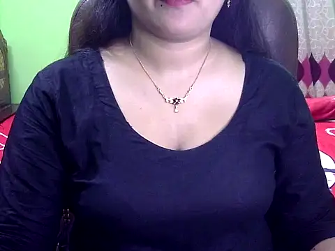 Snapshot of BengaliQueenStar chatting on 09/14/25, 03:56 BengaliQueenStar online show from 09/14/25, 03:56