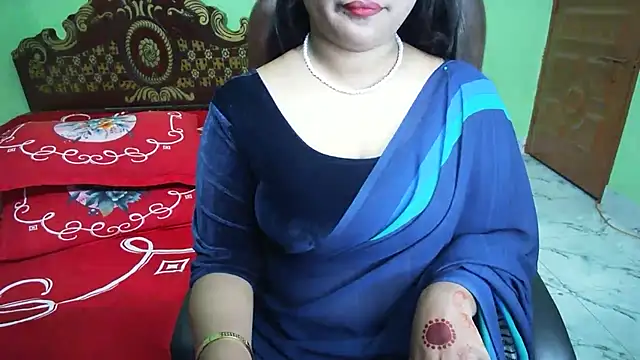 Snapshot of BengaliQueenStar chatting on 05/13/26, 04:36 BengaliQueenStar online show from 05/13/26, 04:36