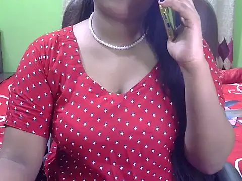 Snapshot of BengaliQueenStar chatting on 10/17/25, 06:10 BengaliQueenStar online show from 10/17/25, 06:10