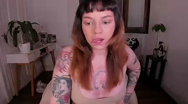 Snapshot of sophia_goth chatting on 01/22/25, 11:21 sophia goth online show from 01/22/25, 11:21