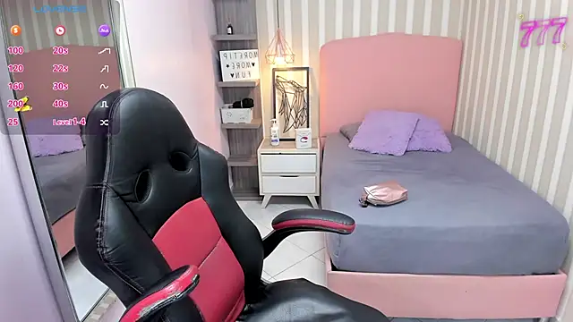 Snapshot of SUZETMONACO chatting on 02/26/26, 07:36 SUZETMONACO online show from 02/26/26, 07:36