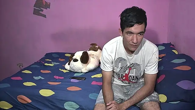 Sweetiefoxxx online show from 06/07/26, 07:30