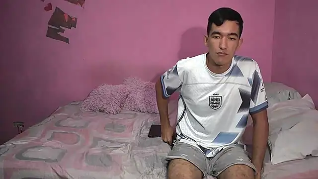 Sweetiefoxxx online show from 12/15/25, 06:36