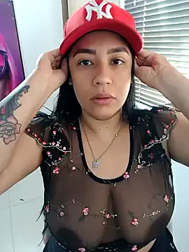 Snapshot of marta201_alfaro chatting on 11/03/25, 02:09 marta201 alfaro online show from 11/03/25, 02:09