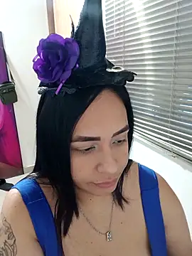 Snapshot of marta201_alfaro chatting on 11/01/25, 10:14 marta201 alfaro online show from 11/01/25, 10:14