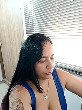 Snapshot of marta201_alfaro chatting on 10/11/25, 04:41 marta201 alfaro online show from 10/11/25, 04:41