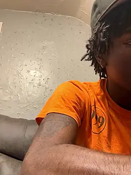 Snapshot of JasperBlaxx chatting on 01/14/26, 03:32 JasperBlaxx online show from 01/14/26, 03:32