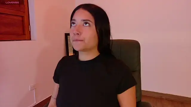 Susy thomson online show from 12/14/25, 01:56