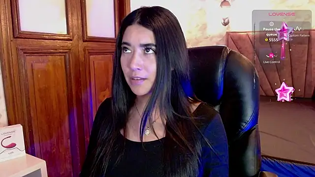 Susy thomson online show from 10/28/25, 01:50