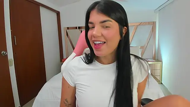 emma lopes online show from 04/20/26, 10:00