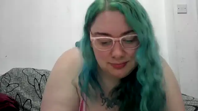 Bustycurves online show from 05/06/26, 08:40