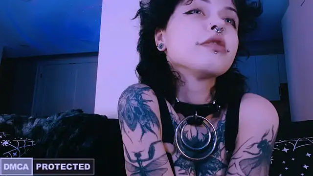 Snapshot of NaughtyLittleFox chatting on 04/16/26, 02:34 NaughtyLittleFox online show from 04/16/26, 02:34