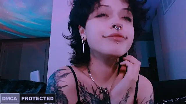 Snapshot of NaughtyLittleFox chatting on 02/25/26, 06:35 NaughtyLittleFox online show from 02/25/26, 06:35