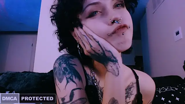 Snapshot of NaughtyLittleFox chatting on 03/08/26, 07:33 NaughtyLittleFox online show from 03/08/26, 07:33