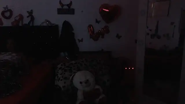 Snapshot of brigitht chatting on 06/11/26, 12:01 brigitht online show from 06/11/26, 12:01