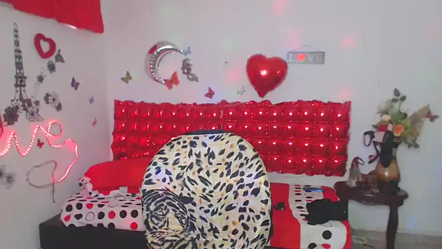 Snapshot of brigitht chatting on 03/13/25, 03:17 brigitht online show from 03/13/25, 03:17