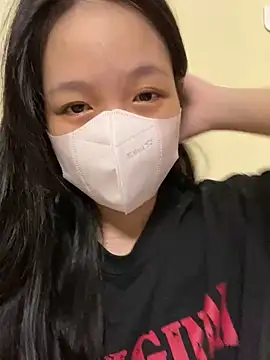 minmin2kk5 online show from 10/10/25, 02:51