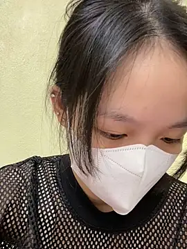 minmin2kk5 online show from 09/17/25, 04:09