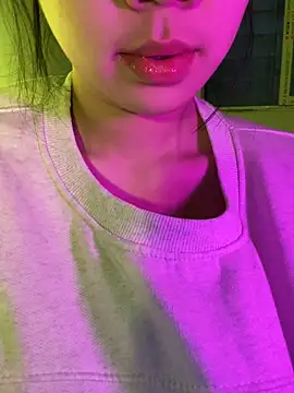 minmin2kk5 online show from 12/23/25, 01:38