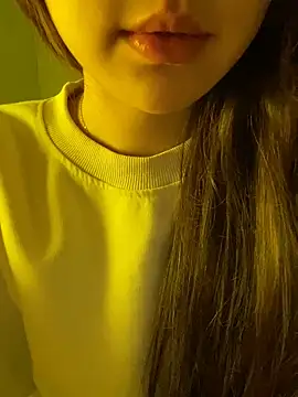 minmin2kk5 online show from 02/22/26, 03:13