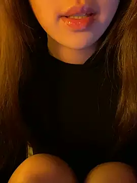 minmin2kk5 online show from 03/13/26, 03:22