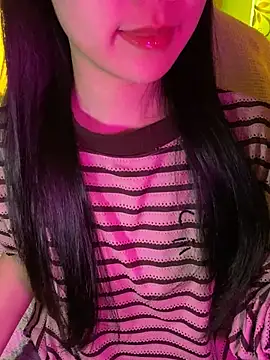 minmin2kk5 online show from 11/28/25, 01:28