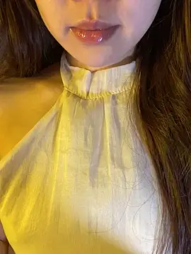 minmin2kk5 online show from 05/01/26, 03:50