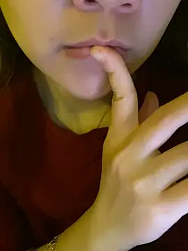 minmin2kk5 online show from 02/25/26, 03:23