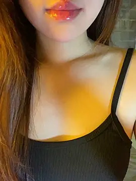 minmin2kk5 online show from 04/11/26, 07:45