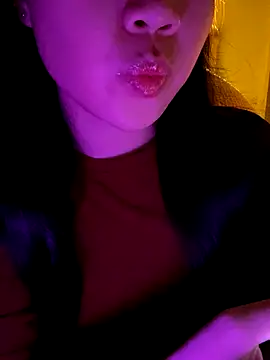 minmin2kk5 online show from 11/02/25, 03:06