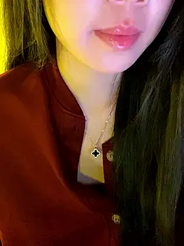 minmin2kk5 online show from 01/12/26, 04:36