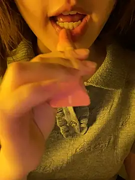 minmin2kk5 online show from 03/12/26, 03:16