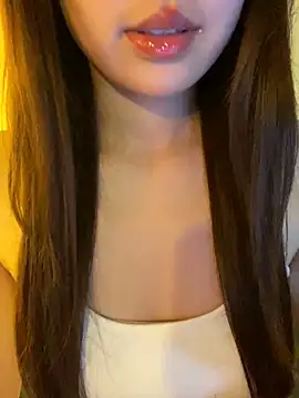 minmin2kk5 online show from 04/10/26, 04:03