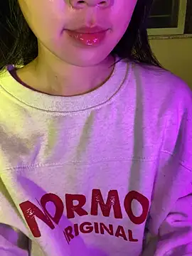 minmin2kk5 online show from 12/14/25, 01:12