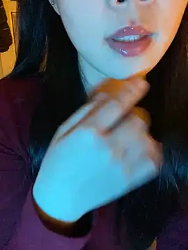 minmin2kk5 online show from 10/31/25, 06:54