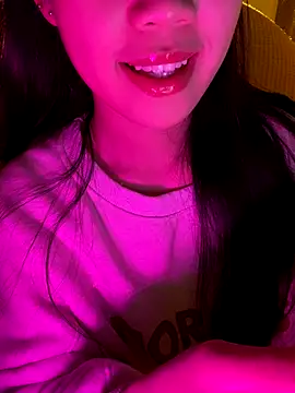 minmin2kk5 online show from 11/07/25, 04:44