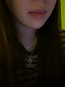 minmin2kk5 online show from 02/23/26, 04:18