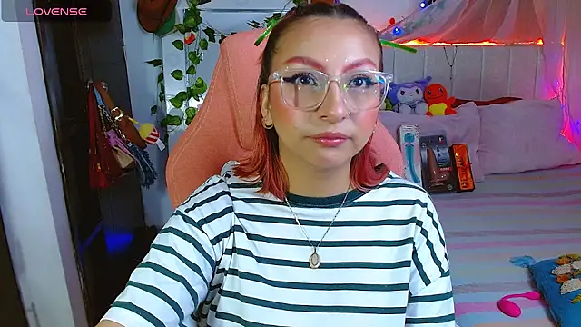 Littlerouse  online show from 03/27/26, 08:37