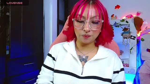 Littlerouse  online show from 02/10/26, 06:34