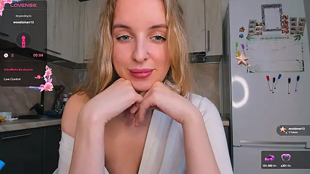 violet blue eyes online show from 02/12/25, 01:16