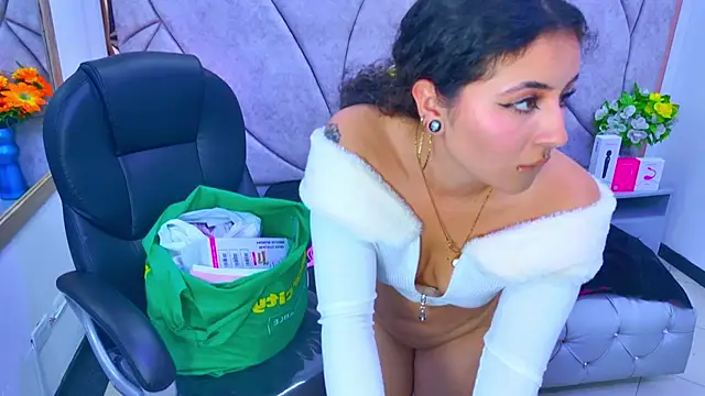 celeste blue69 online show from 12/14/25, 04:40