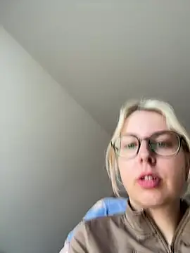 Livewithlucy online show from 05/18/26, 01:38