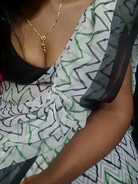 Janavi-janu online show from 11/06/25, 09:08